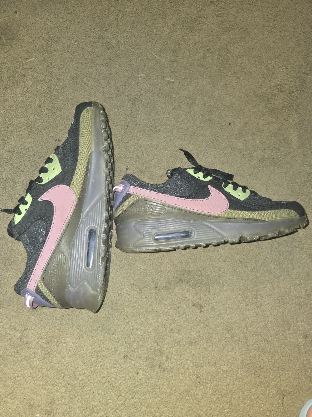 Nike terrascape sneakers